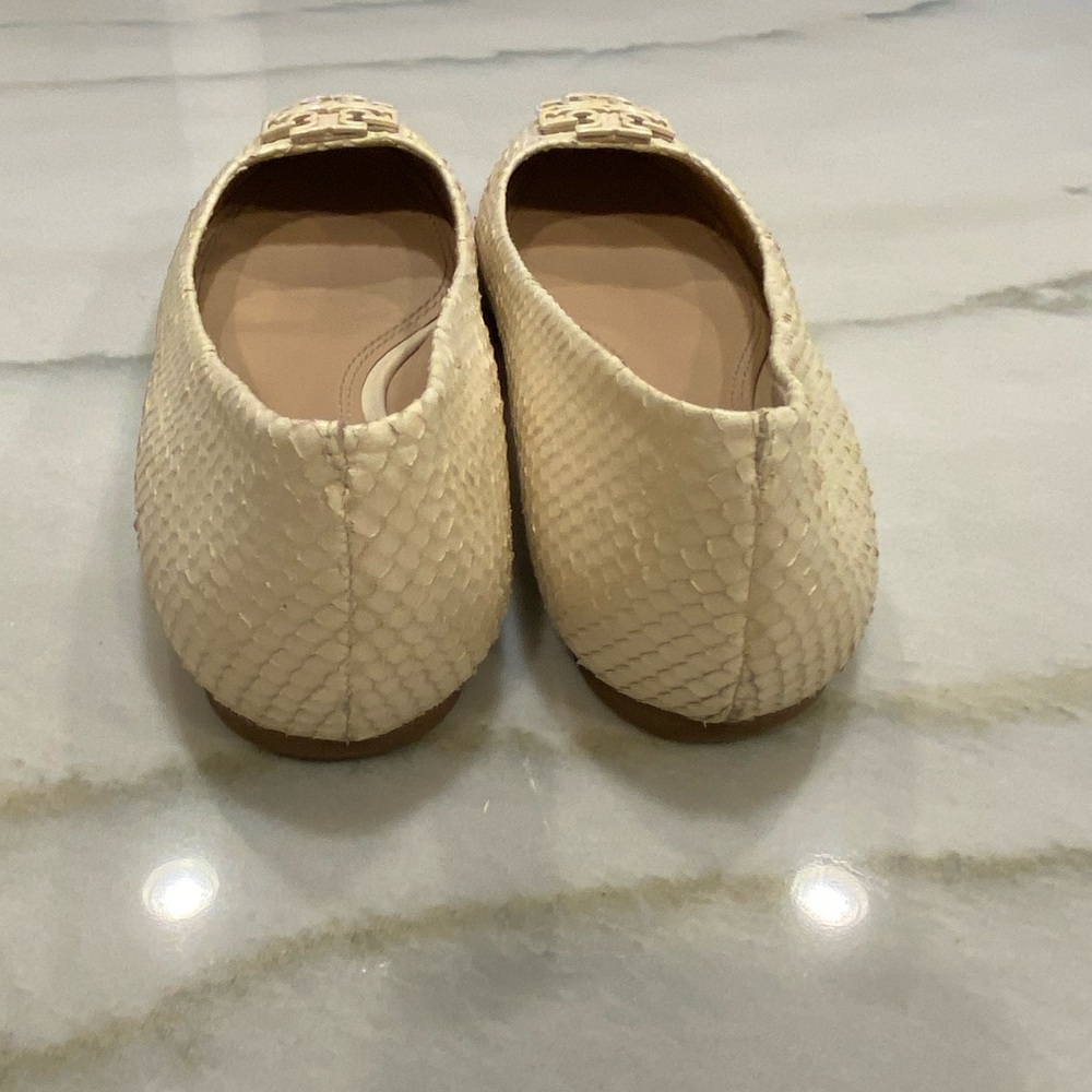 Tory Burch Cream Flats - Picture 5 of 16